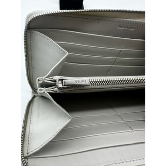 Celine Continental Wallet*Long Zip Around Light‎ Sage Green*Gorgeous! - Picture 12 of 13